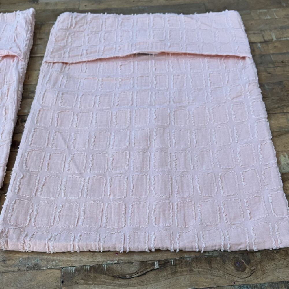 2 Beddys Bed-ease Pillow Shams 26x20" Alyssa Peachy Pink Chenille Texture Square